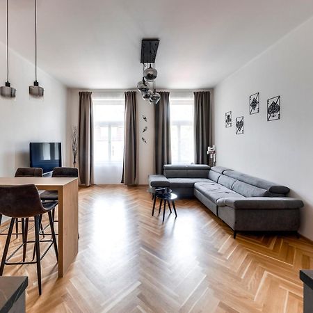 New Town Oases Apartment Prague Luaran gambar